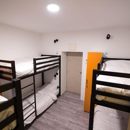 Hostel Evropa Nikšić Kültér fotó