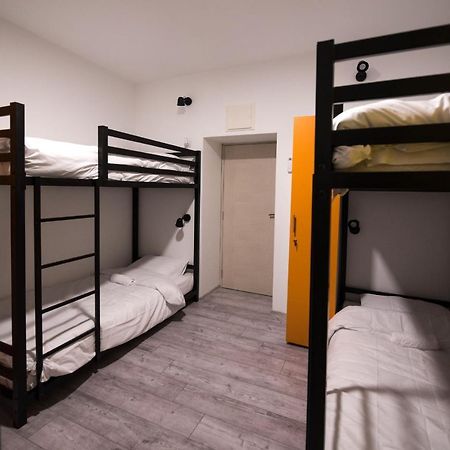 Hostel Evropa Nikšić Kültér fotó