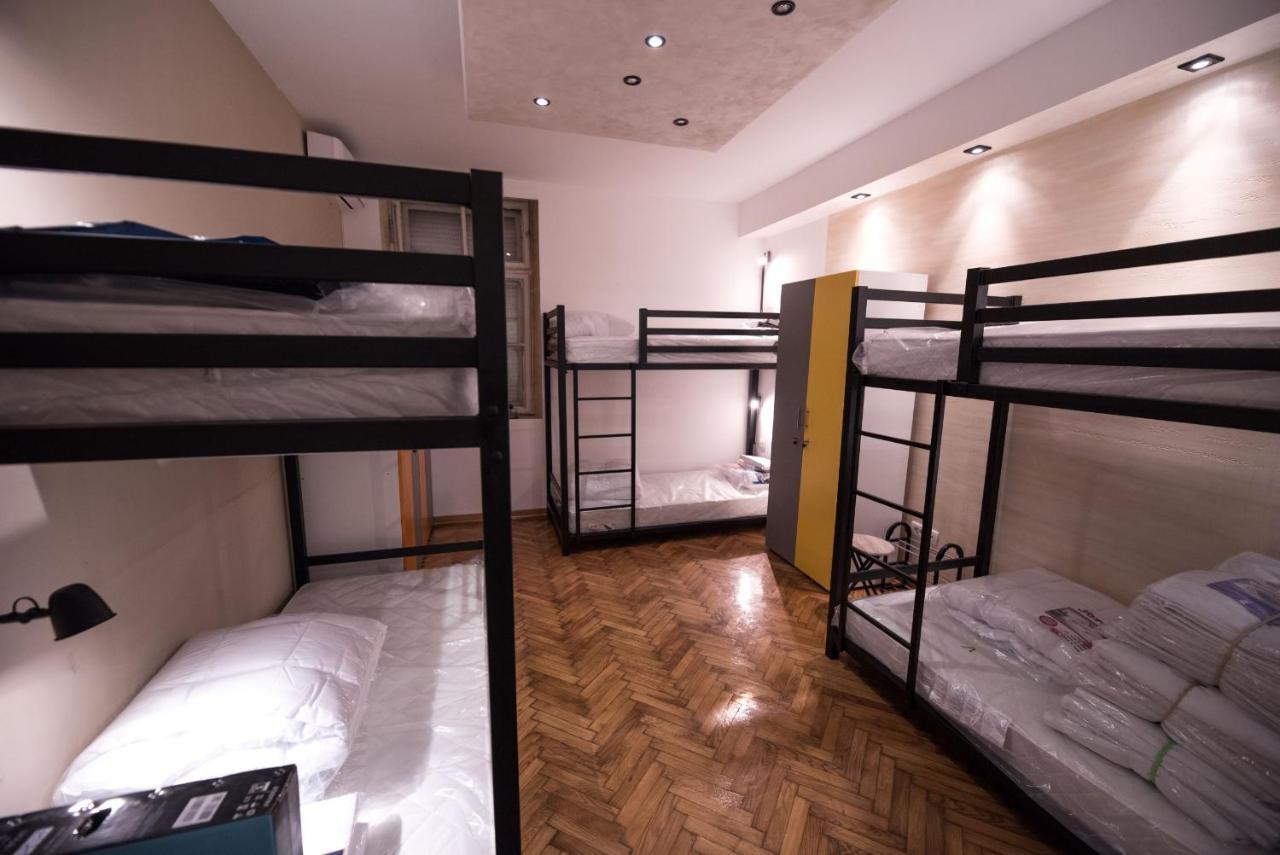 Hostel Evropa Nikšić Kültér fotó