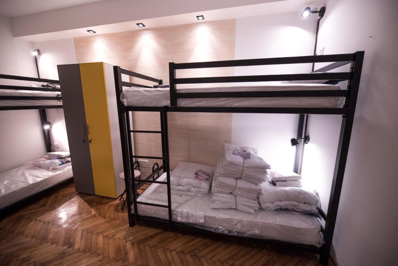 Hostel Evropa Nikšić Kültér fotó